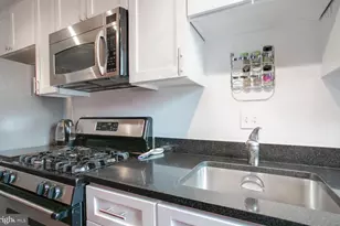 1417 Newton St NW, Washington, DC 20010 - Photo 17