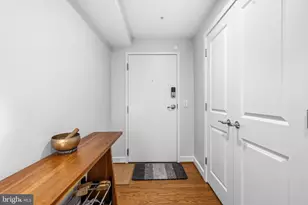 1117 10th St NW, Washington, DC 20001 - Photo 3