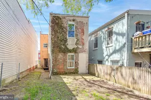 1527 6th St NW, Washington, DC 20001 - Photo 5