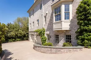 2101 Foxhall Rd NW, Washington, DC 20007 - Photo 43
