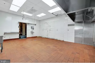 1211 Marion Barry Ave SE, Washington, DC 20020 - Photo 9