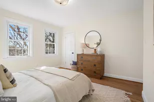 415 17th St SE, Washington, DC 20003 - Photo 25