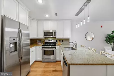 1210 R Street NW #B15, Washington, DC 20009 - Photo 15