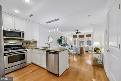 1210 R Street NW #B15, Washington, DC 20009 - Photo 5