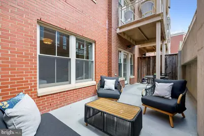 1210 R Street NW #B15, Washington, DC 20009 - Photo 9