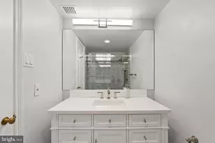 700 New Hampshire Ave NW, Washington, DC 20037 - Photo 19