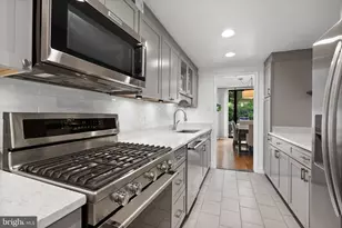 700 New Hampshire Ave NW, Washington, DC 20037 - Photo 11