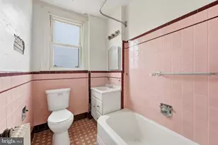 726 Somerset Pl NW, Washington, DC 20011 - Photo 15