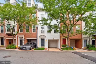 821 Capitol Square Pl SW, Washington, DC 20024 - Photo 1