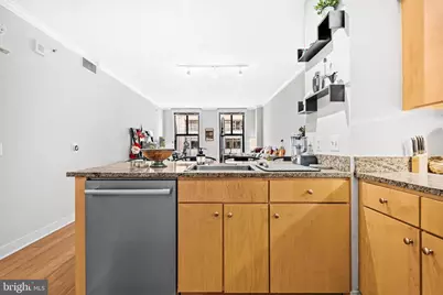 631 D Street NW #731, Washington, DC 20004 - Photo 15