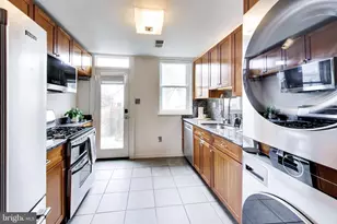 1332 Emerald St NE, Washington, DC 20002 - Photo 11
