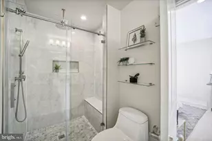 901 Lawrence St NE, Washington, DC 20017 - Photo 13