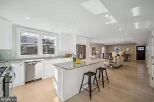 901 Lawrence St NE, Washington, DC 20017 - Photo 3