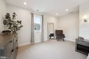 2300 18th St NW, Washington, DC 20009 - Photo 15
