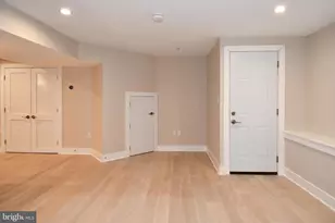901 Lawrence St NE, Washington, DC 20017 - Photo 15