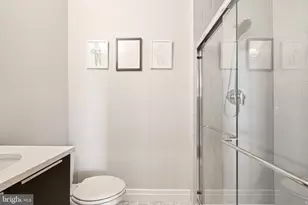 1801 Wyoming Ave NW, Washington, DC 20009 - Photo 27