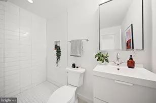 731 Fairmont St NW, Washington, DC 20001 - Photo 11