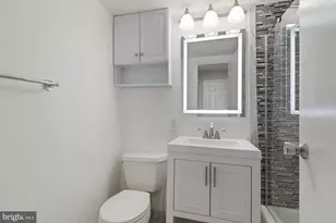 1260 21st St NW, Washington, DC 20036 - Photo 19