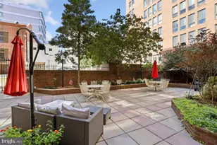 1260 21st St NW, Washington, DC 20036 - Photo 23