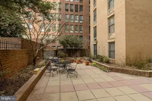 1260 21st St NW, Washington, DC 20036 - Photo 27
