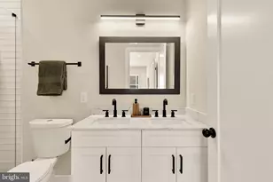 2606 41st St NW, Washington, DC 20007 - Photo 9