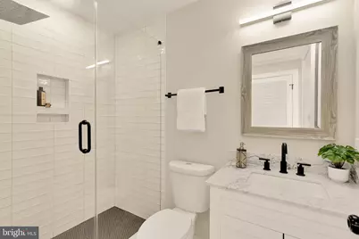 2606 41st Street NW #6, Washington, DC 20007 - Photo 13