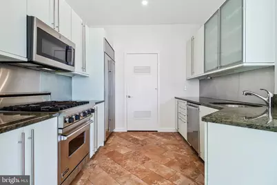 1300 13th Street NW #905, Washington, DC 20005 - Photo 9