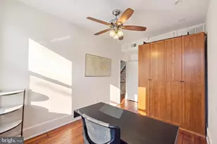 319 C St SE, Washington, DC 20003 - Photo 29