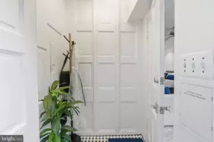319 C St SE, Washington, DC 20003 - Photo 55