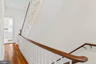 319 C St SE, Washington, DC 20003 - Photo 29