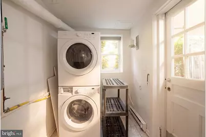 319 C Street SE, Washington, DC 20003 - Photo 41