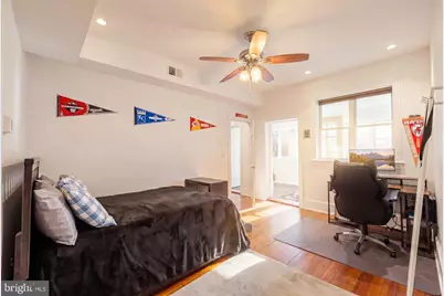 319 C Street SE, Washington, DC 20003 - Photo 27
