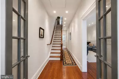 319 C Street SE, Washington, DC 20003 - Photo 5