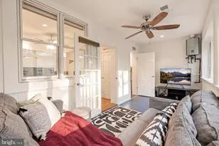 319 C St SE, Washington, DC 20003 - Photo 25