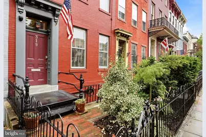 319 C Street SE, Washington, DC 20003 - Photo 3