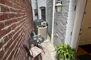 1827 1st St NW, Washington, DC 20001 - Photo 17