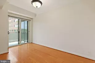4201 Cathedral Ave NW, Washington, DC 20016 - Photo 13