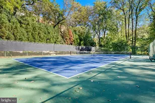 4201 Cathedral Ave NW, Washington, DC 20016 - Photo 33