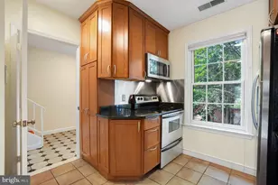 1616 Beekman Pl NW, Washington, DC 20009 - Photo 21