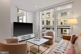 37 L St SE, Washington, DC 20003 - Photo 3