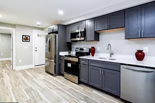 35 T St NW, Washington, DC 20001 - Photo 17