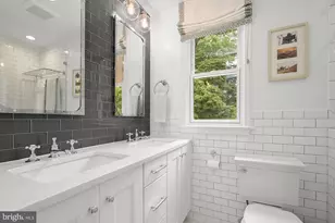 5004 Klingle St NW, Washington, DC 20016 - Photo 19