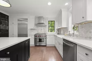 5004 Klingle St NW, Washington, DC 20016 - Photo 11