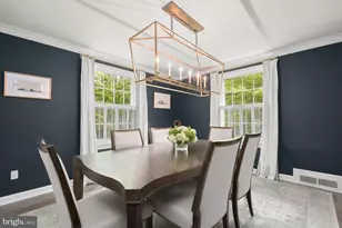 5004 Klingle St NW, Washington, DC 20016 - Photo 9