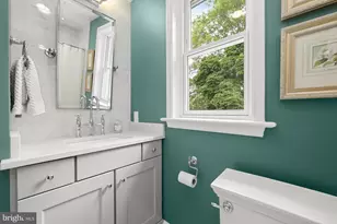 5004 Klingle St NW, Washington, DC 20016 - Photo 23