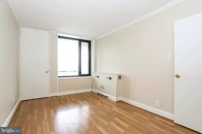 240 M Street SW #E511, Washington, DC 20024 - Photo 9