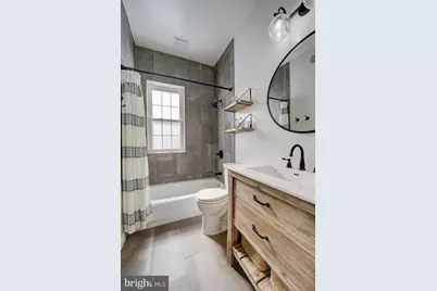308 East Capitol Street NE #8, Washington, DC 20003 - Photo 17