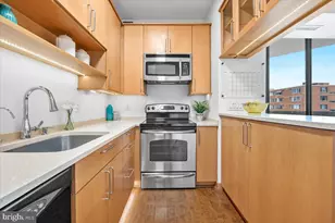 955 26th St NW, Washington, DC 20037 - Photo 9