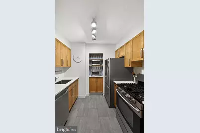 429 N Street SW #S203, Washington, DC 20024 - Photo 7