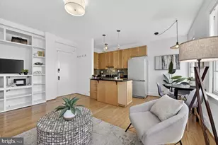 2707 Adams Mill Rd NW, Washington, DC 20009 - Photo 7